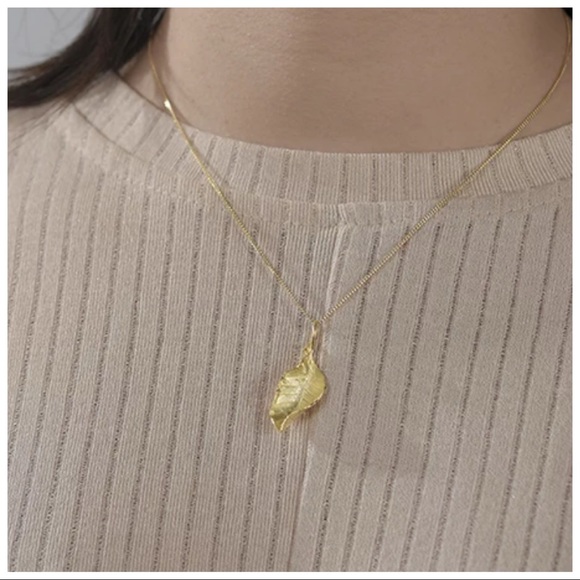 Artisan Handmade 925 Silver Gold Dainty Leaf The Zeriah Necklace - Picture 6 of 6